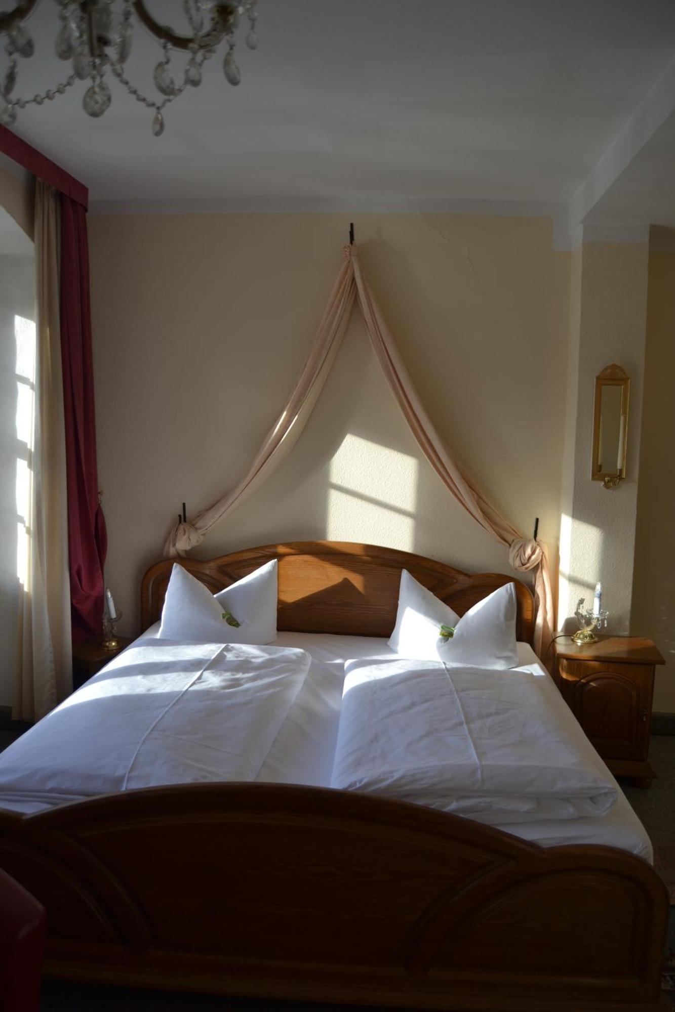 Hotel Anker Saalfeld Saale Cameră foto