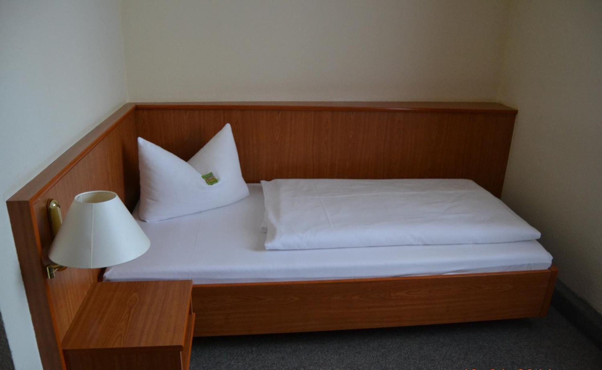 Hotel Anker Saalfeld Saale Cameră foto